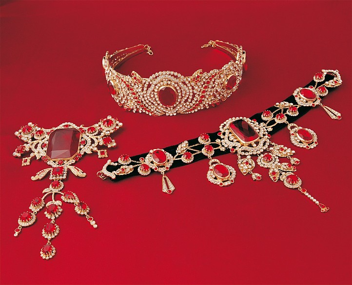 Rubinschmuck der Kaiserin Elisabeth, Replik, Anfang des 21. Jahrhunderts