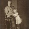 Hermann Kosel: Emperor Franz Joseph with his great-great-nephew Archduke Otto, photograph 